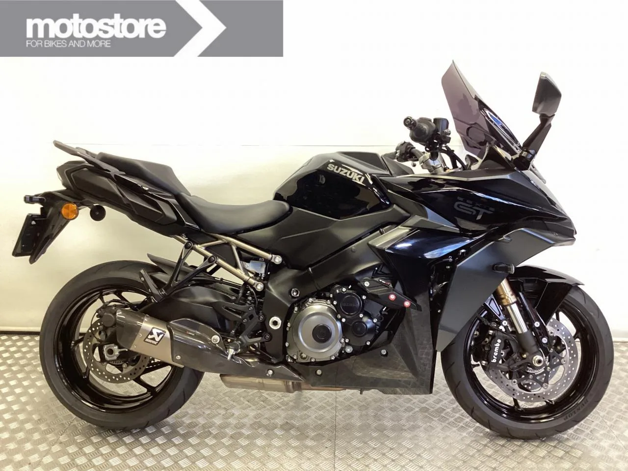 Suzuki GSX-S1000GT (2024) — foto 1