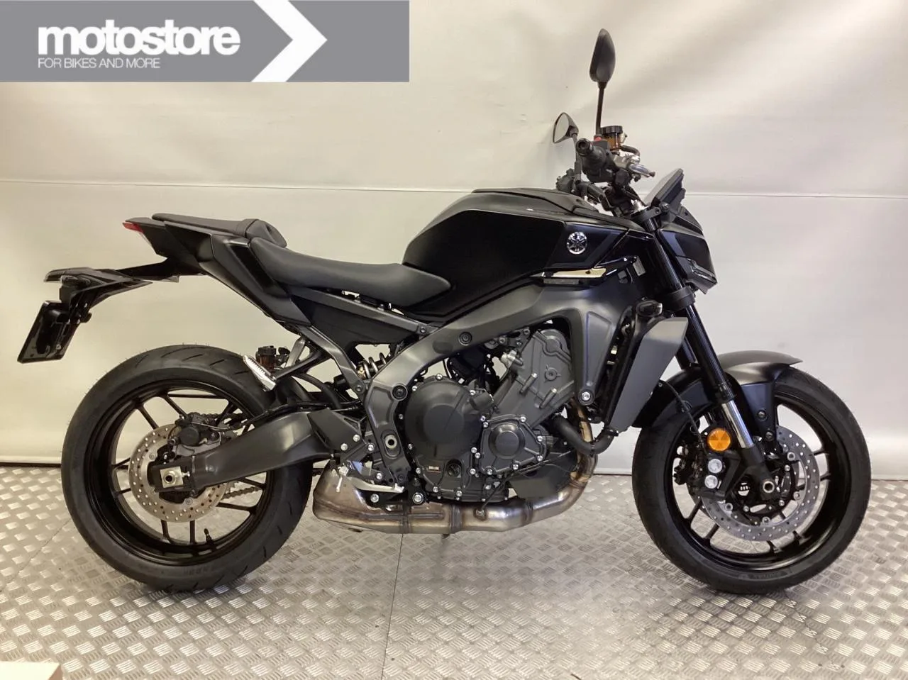 Yamaha MT-09 (2025) — foto 1