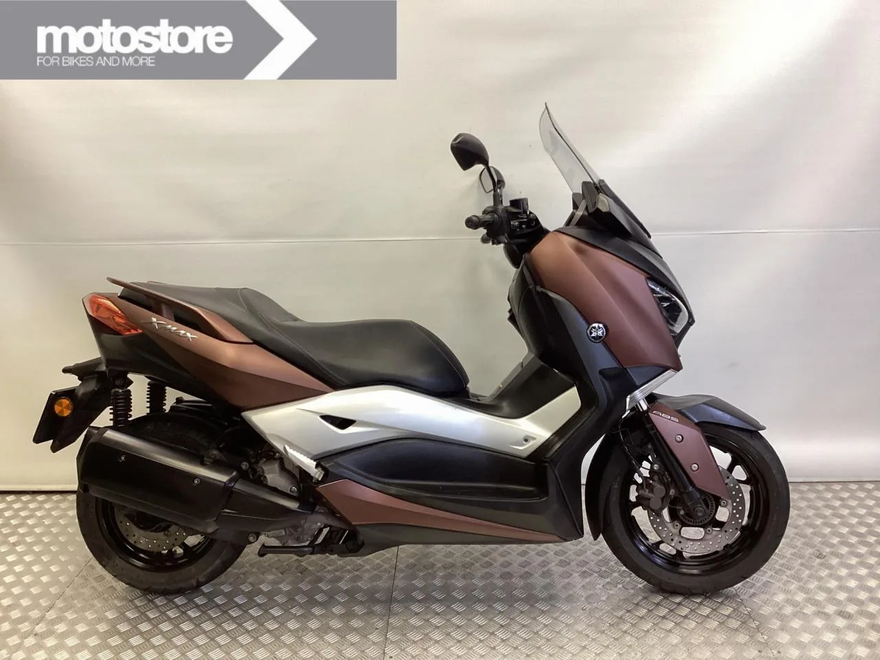 Yamaha XMAX 300 (2018) — foto 1
