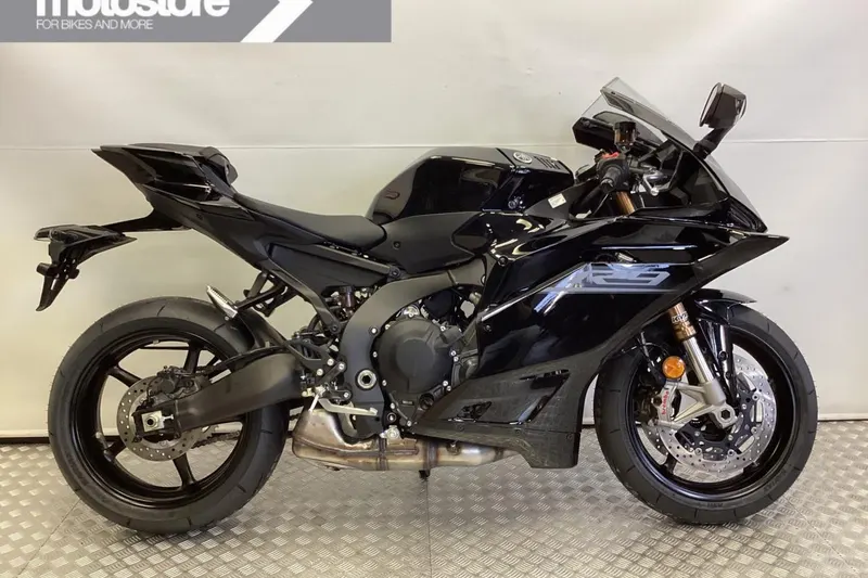 Yamaha YZF-R9 (2026)