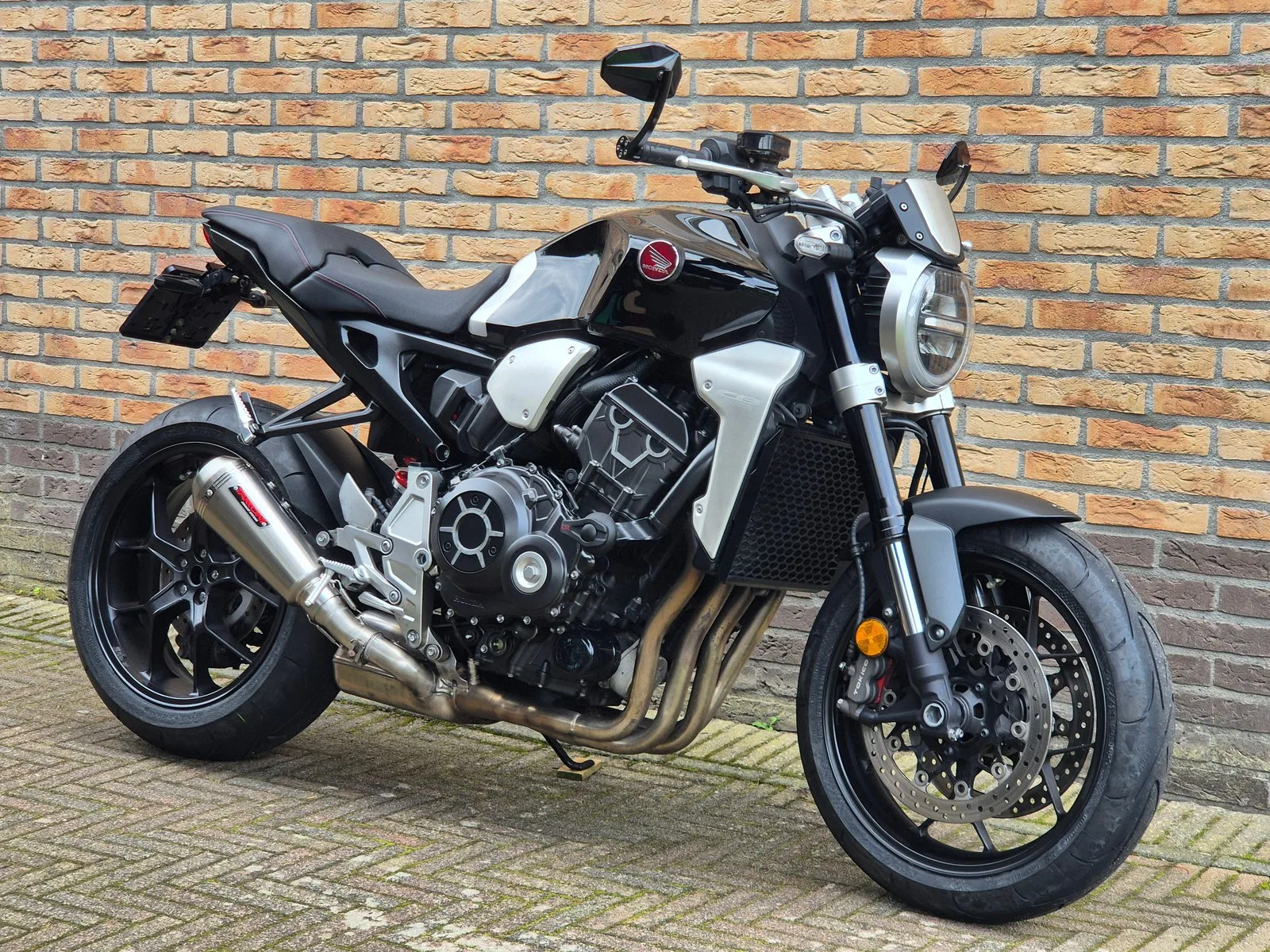 Honda CB1000R (2020) — foto 1