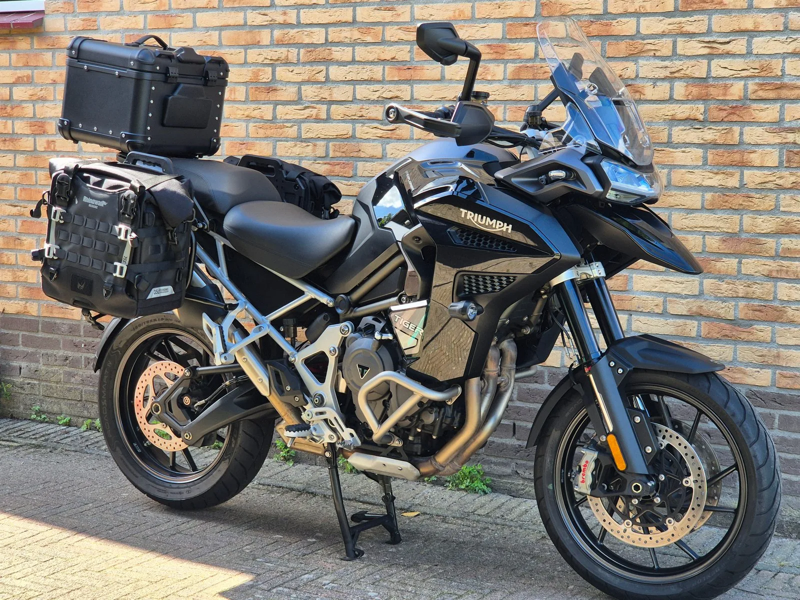 Triumph Tiger 1200GT Explorer (2023) — foto 1