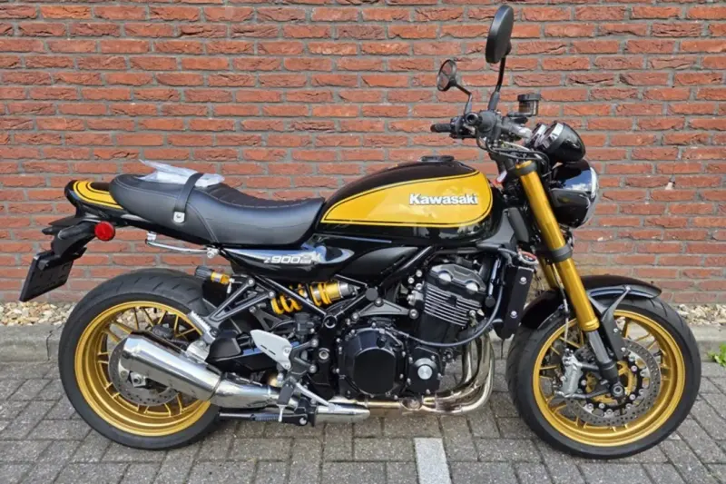 Kawasaki Z 900 RS SE (2022)