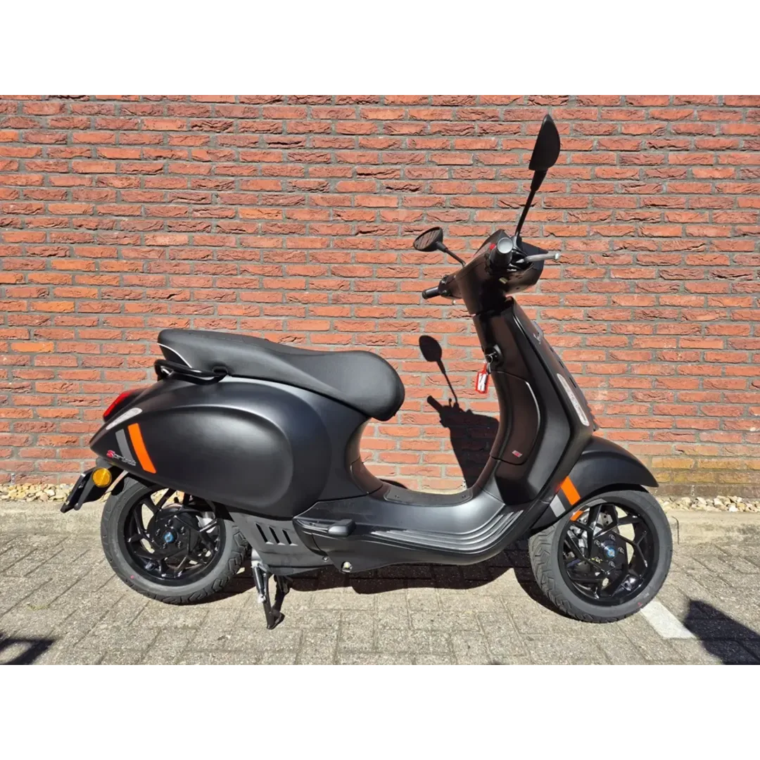 Vespa Sprint S (2026) — foto 1