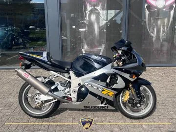 Suzuki GSX-R1000 (2001) — foto 1