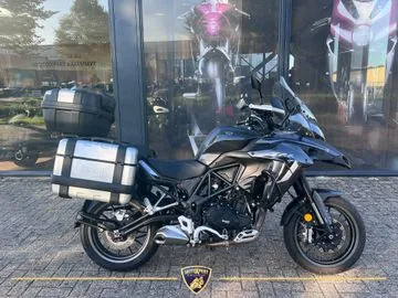 Benelli TRK 502 (2023) — foto 1