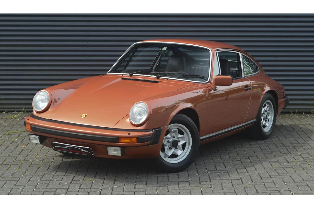 Porsche 911 (1976) — foto 1