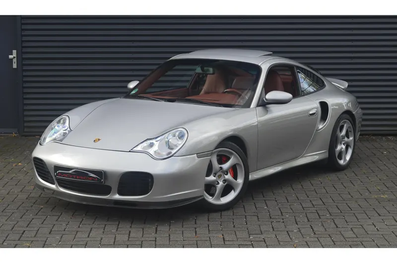 Porsche 911 (2000)
