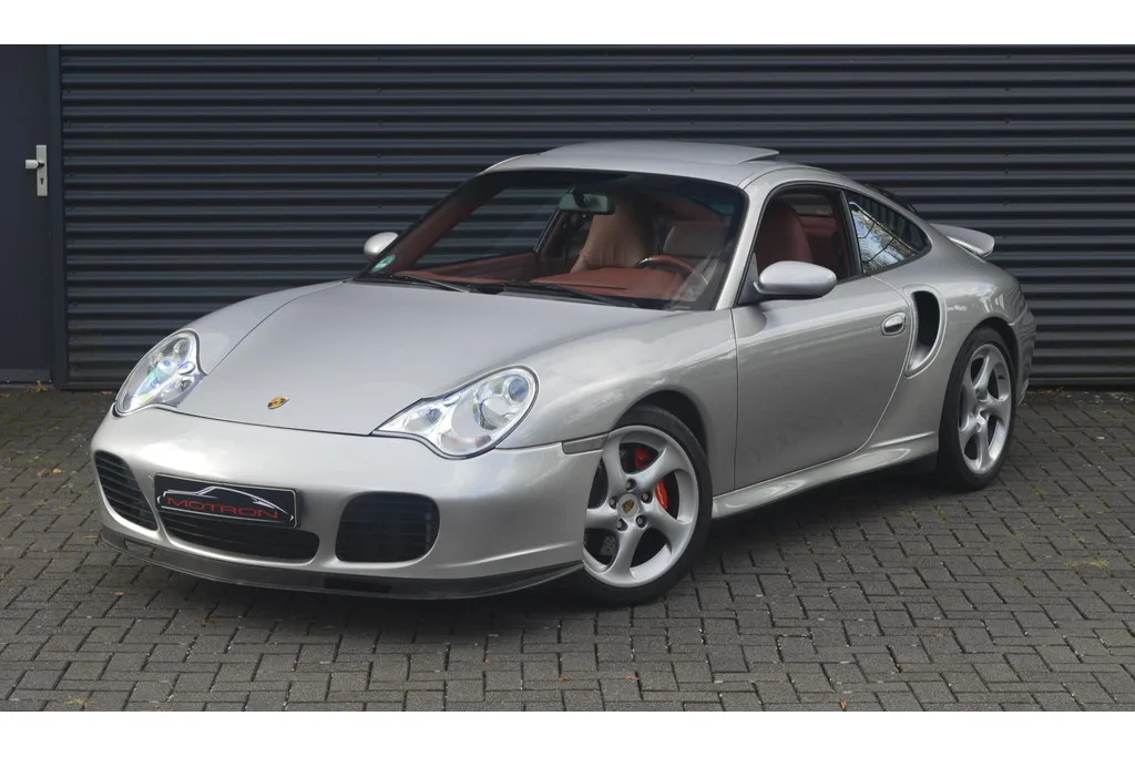 Porsche 911 (2000) — foto 1