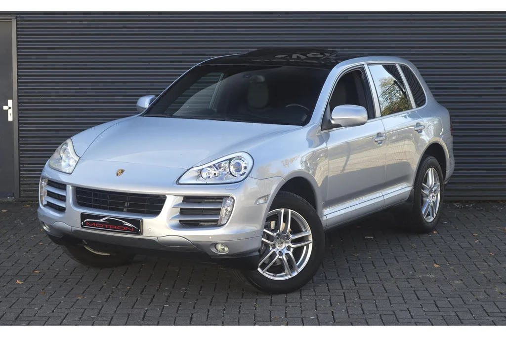 Porsche Cayenne (2010) — foto 1