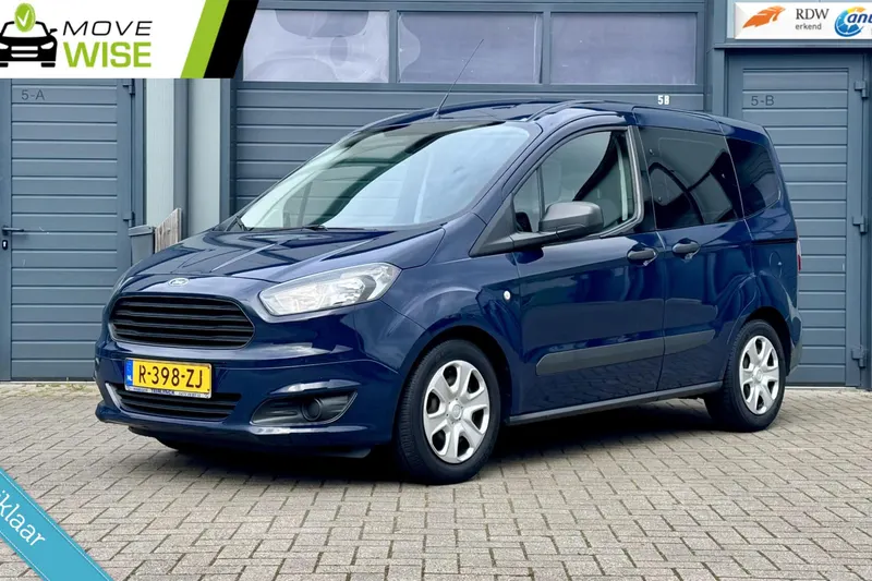 Ford Tourneo Courier (2018)