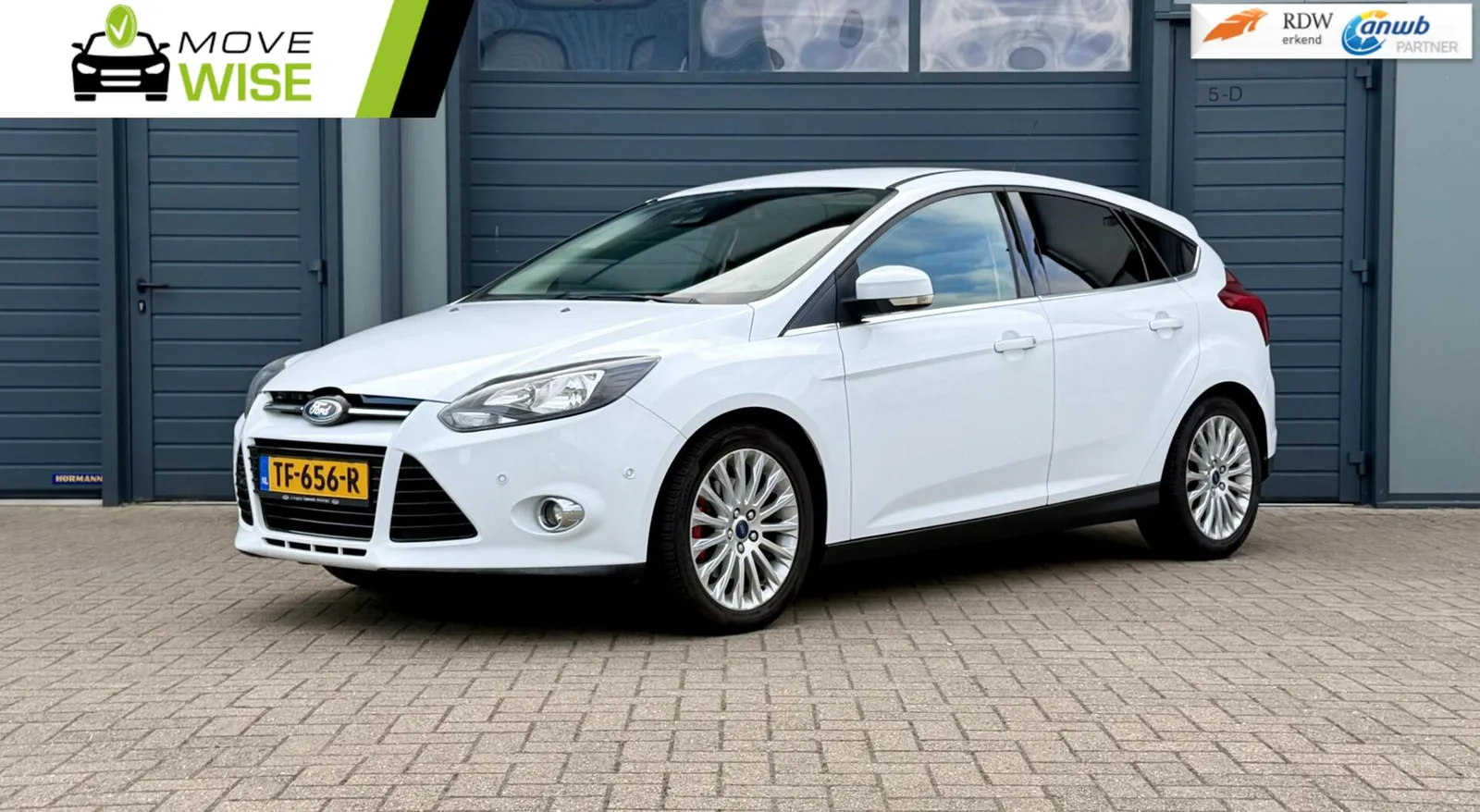 Ford Focus (2012) — foto 1