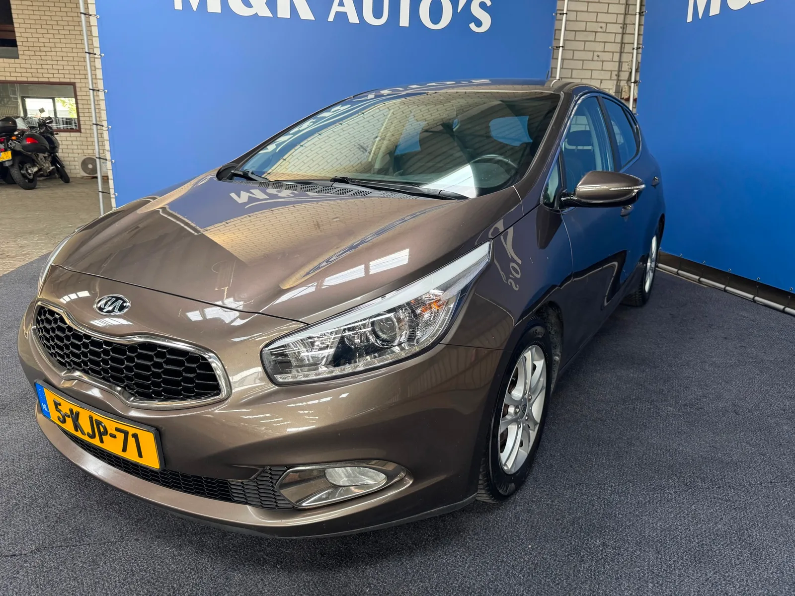 Kia Ceed (2013) — foto 1
