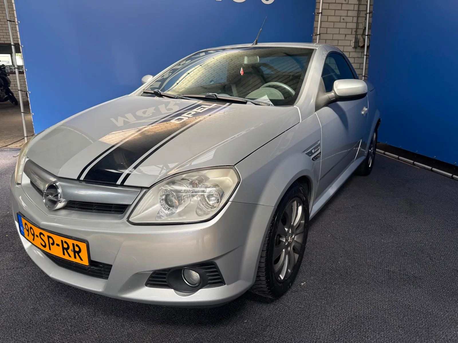 Opel Tigra (2006) — foto 1