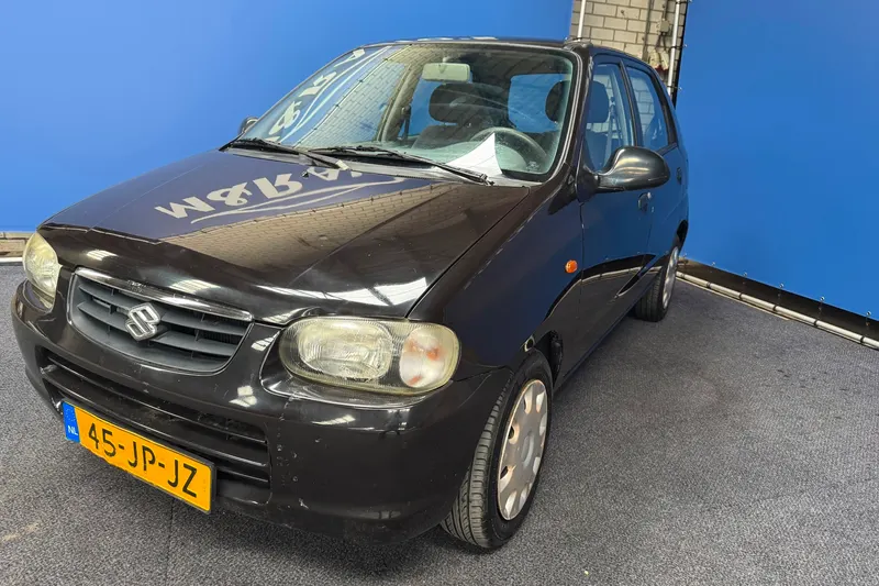 Suzuki Alto (2002)