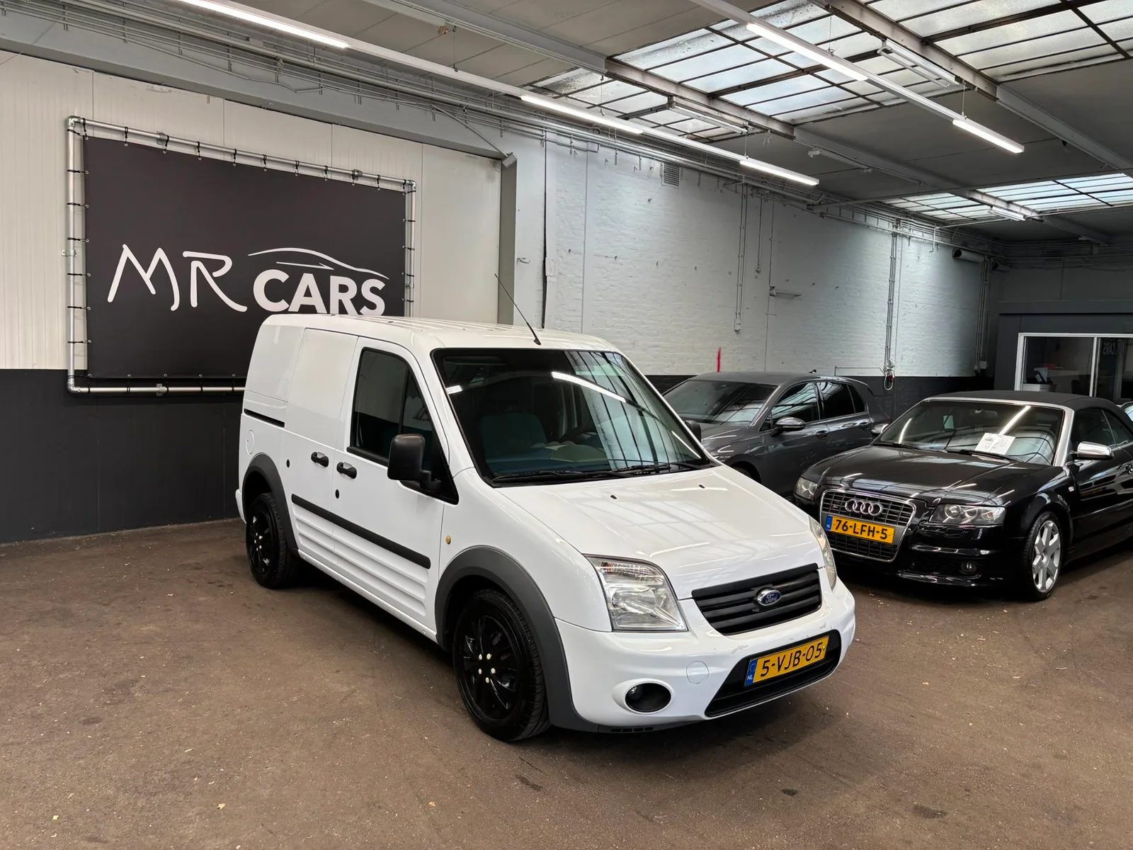 Ford Transit Connect (2010) — foto 1