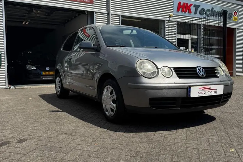 Volkswagen Polo (2004)