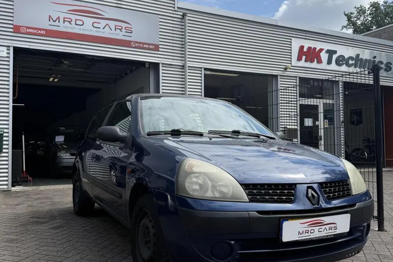 Renault Clio (2002)