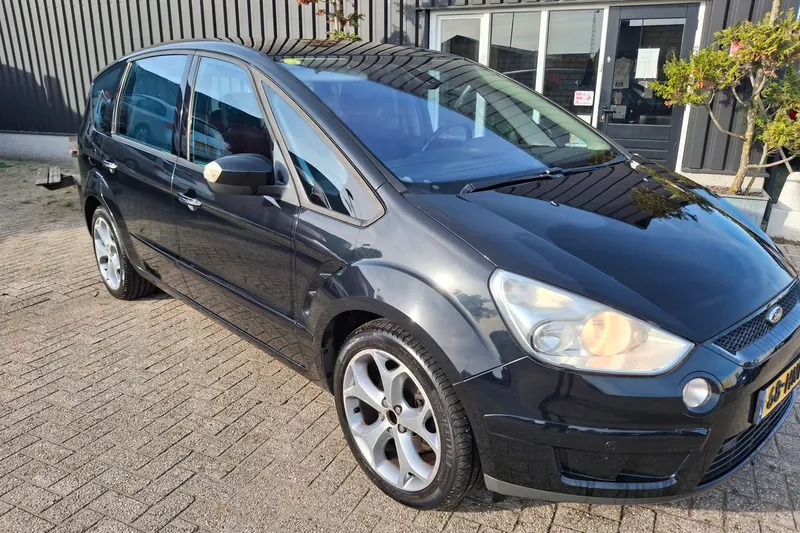 Ford S-Max (2009)