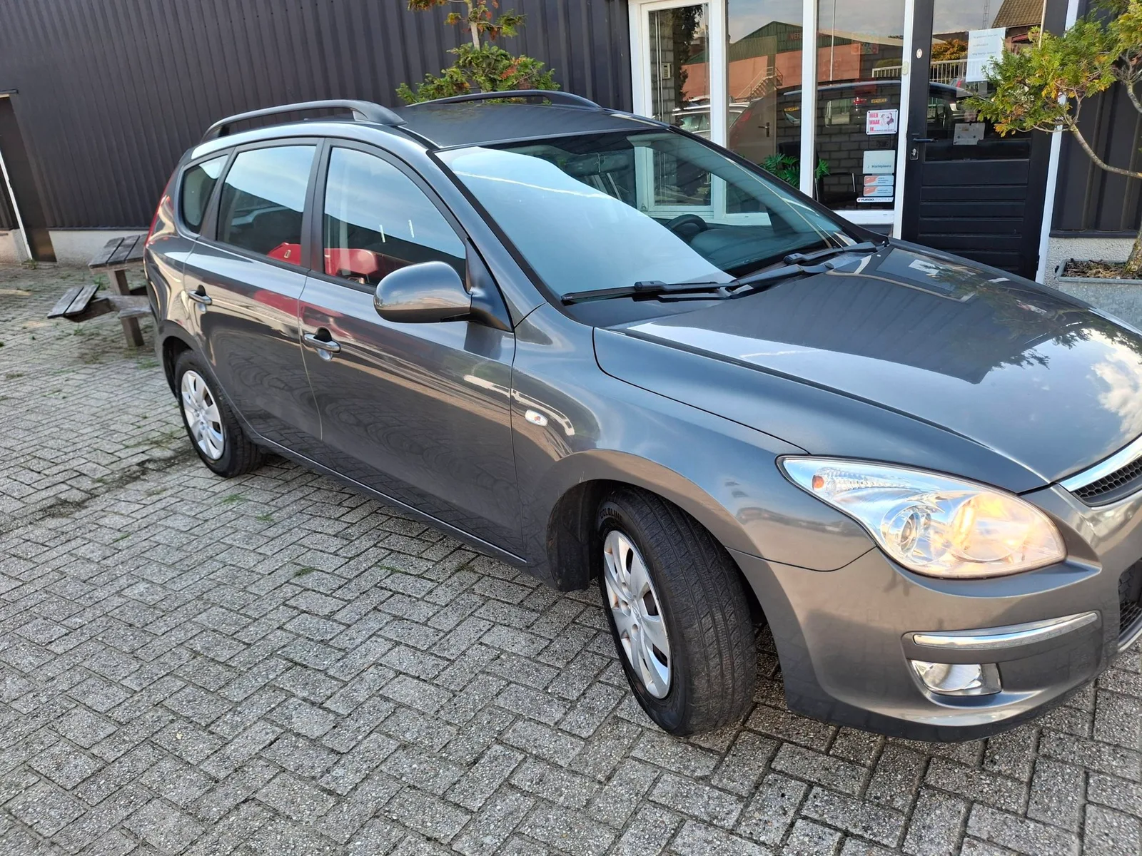 Hyundai i30 (2009) — foto 1