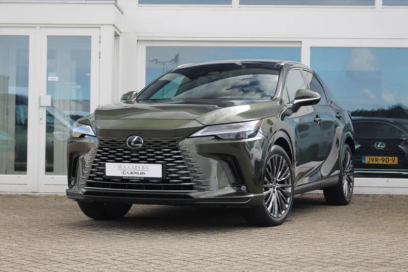 Lexus RX (2024)