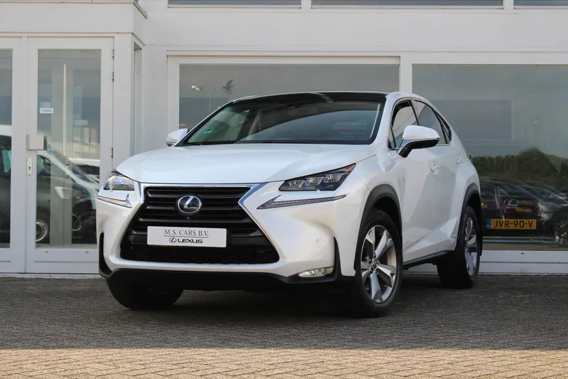 Lexus NX (2014)