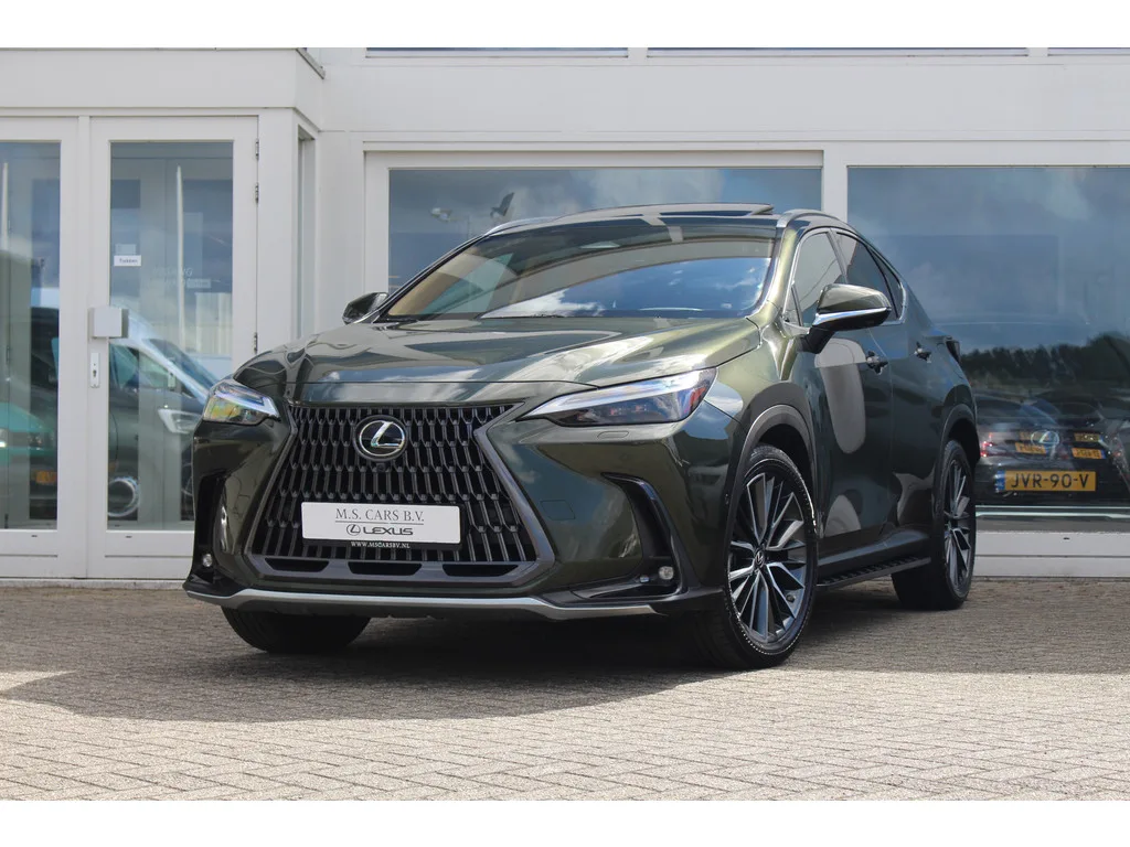 Lexus NX (2022) — foto 1