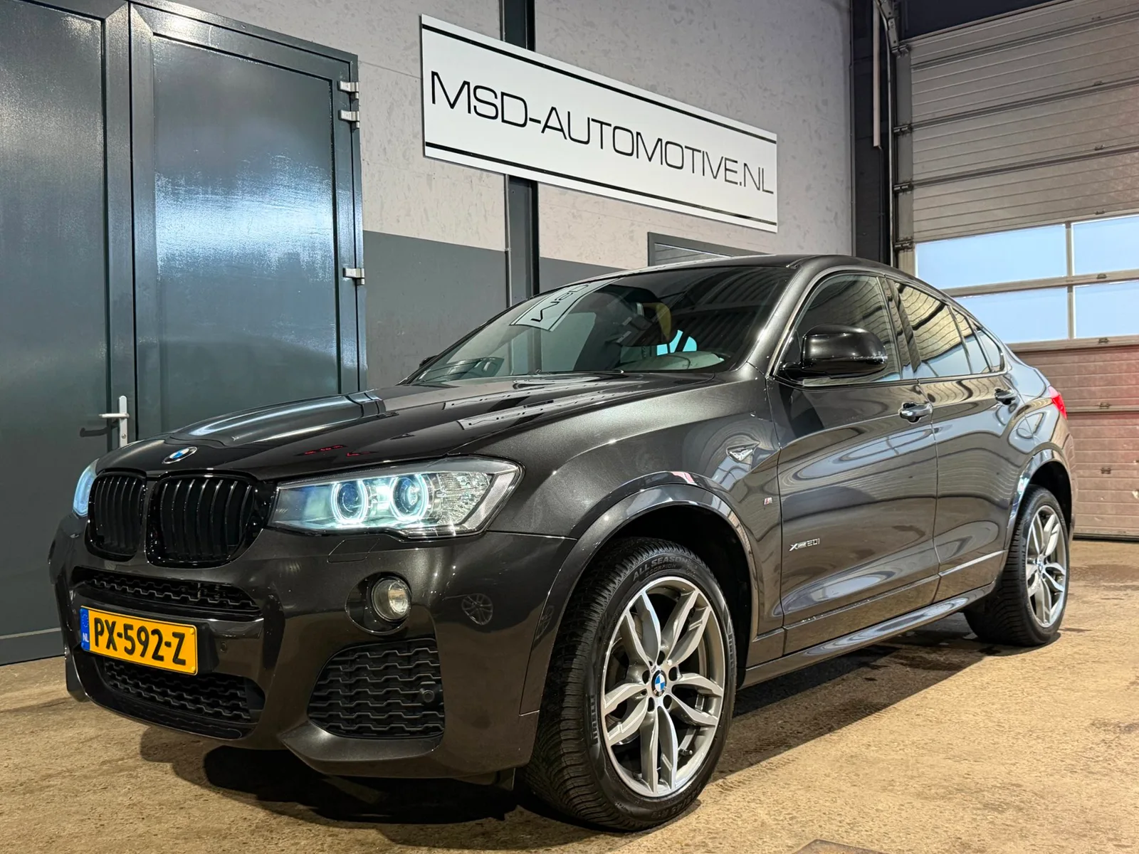 BMW X4 (2017) — foto 1