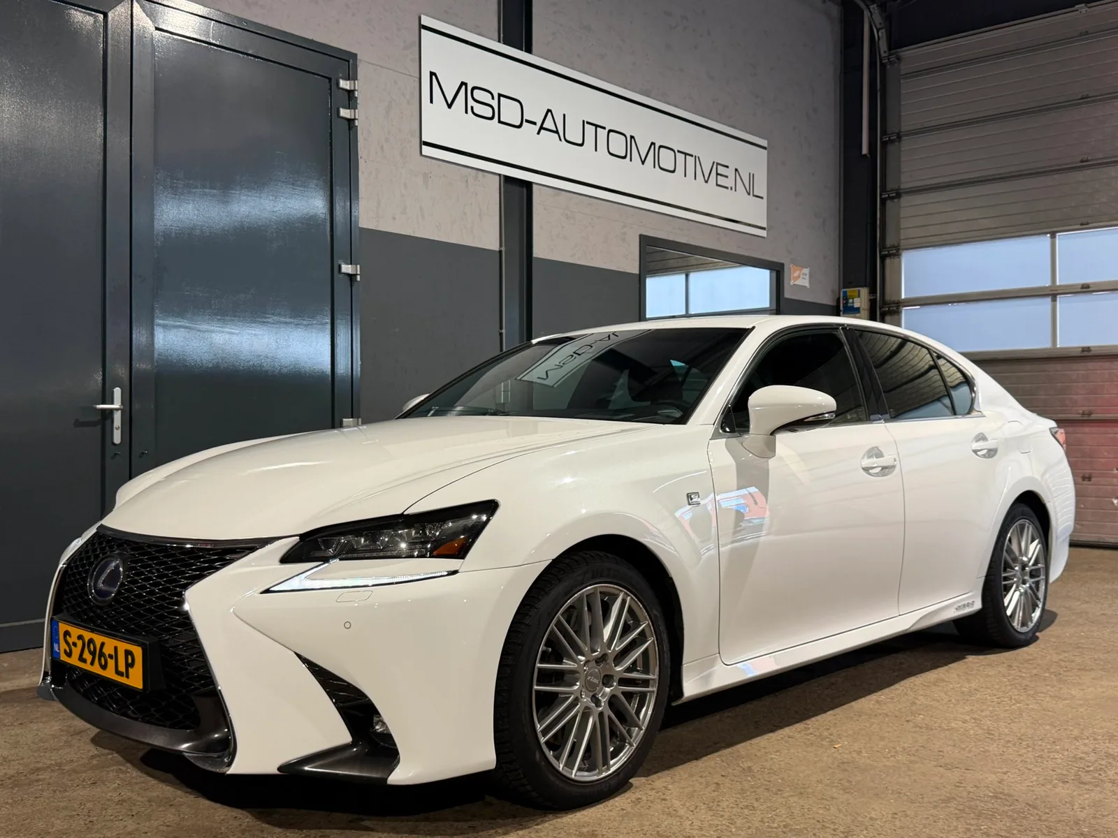 Lexus GS (2017) — foto 1