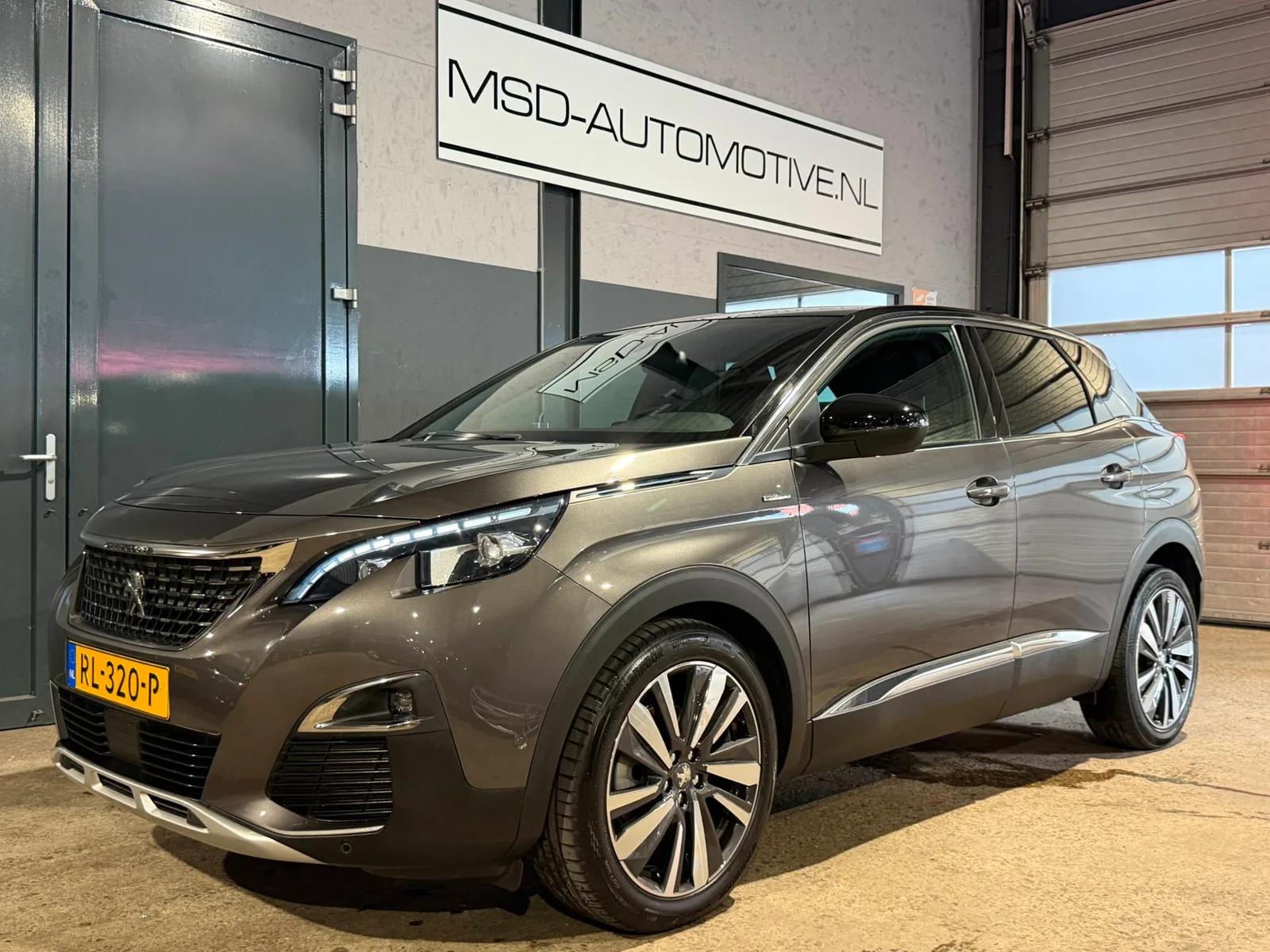 Peugeot 3008 (2018) — foto 1