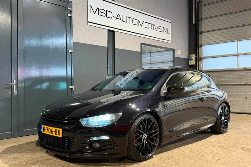 Volkswagen Scirocco (2012)