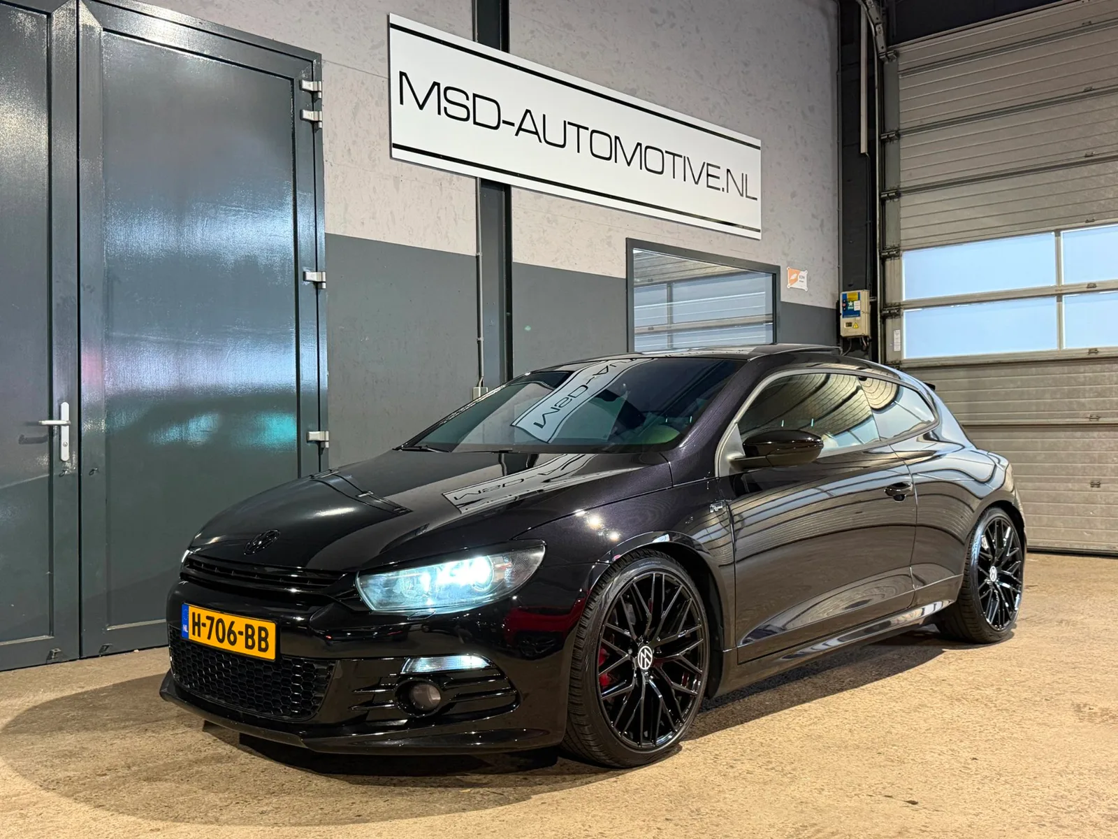 Volkswagen Scirocco (2012) — foto 1