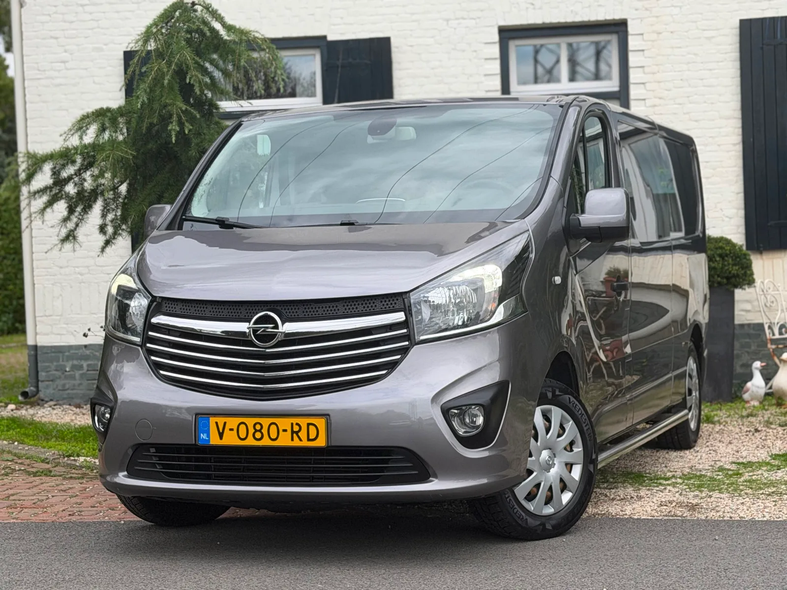 Opel Vivaro (2018) — foto 1