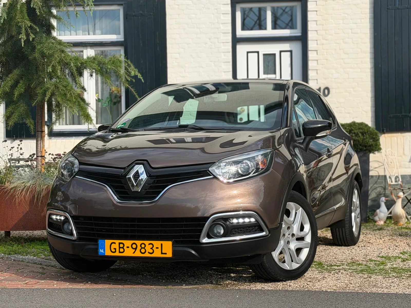 Renault Captur (2014) — foto 1
