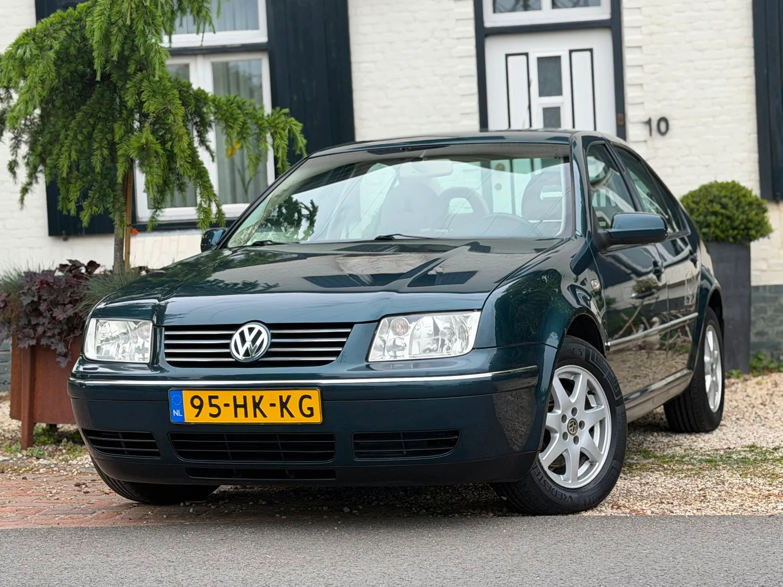 Volkswagen Bora (2001) — foto 1