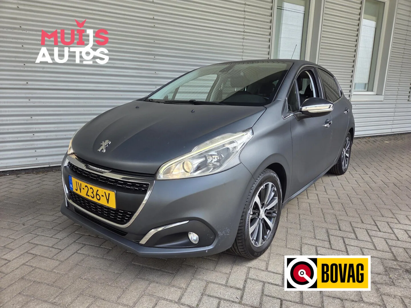 Peugeot 208 (2016) — foto 1