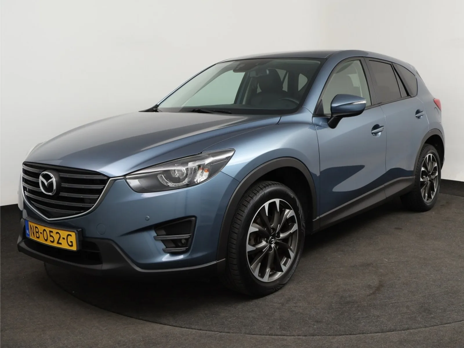Mazda CX-5 (2017) — foto 1