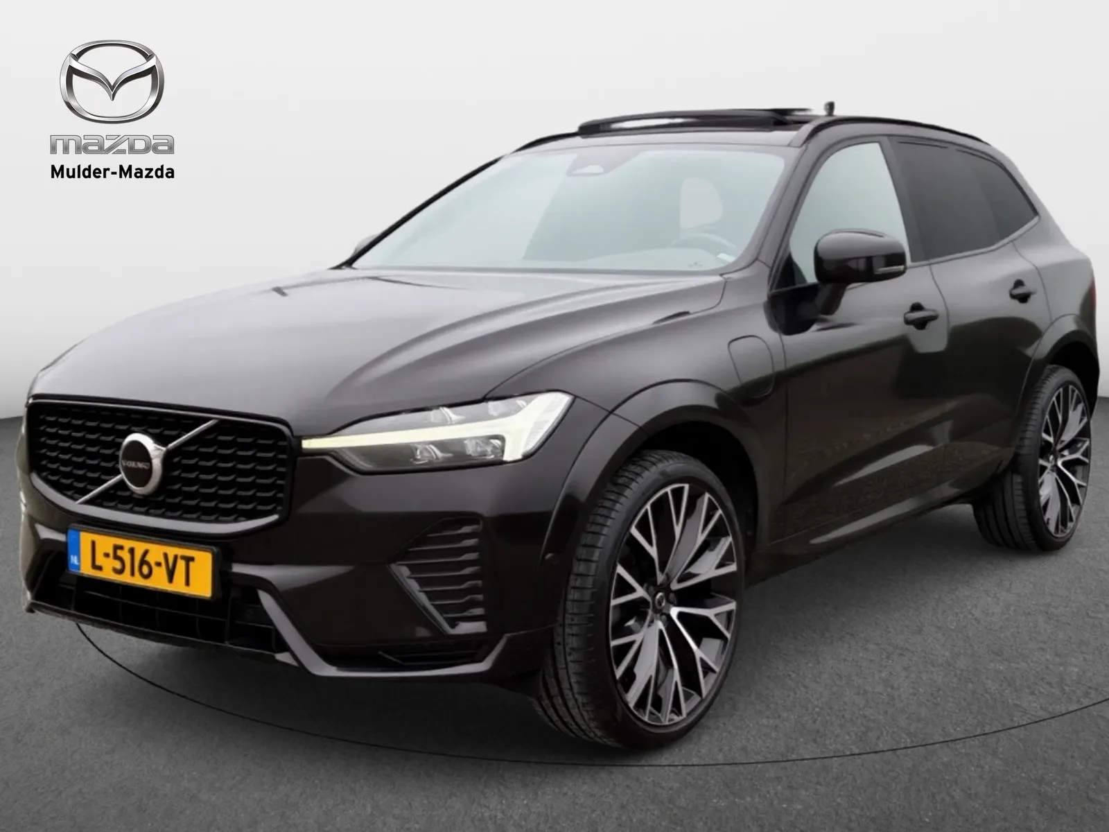 Volvo XC60 (2021) — foto 1