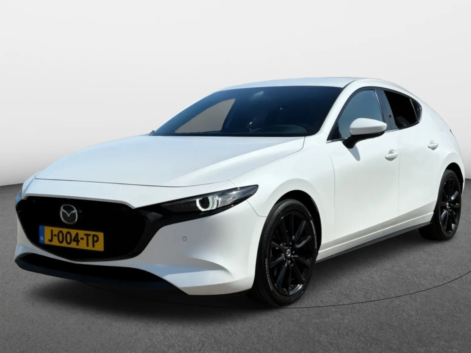 Mazda 3 (2020) — foto 1
