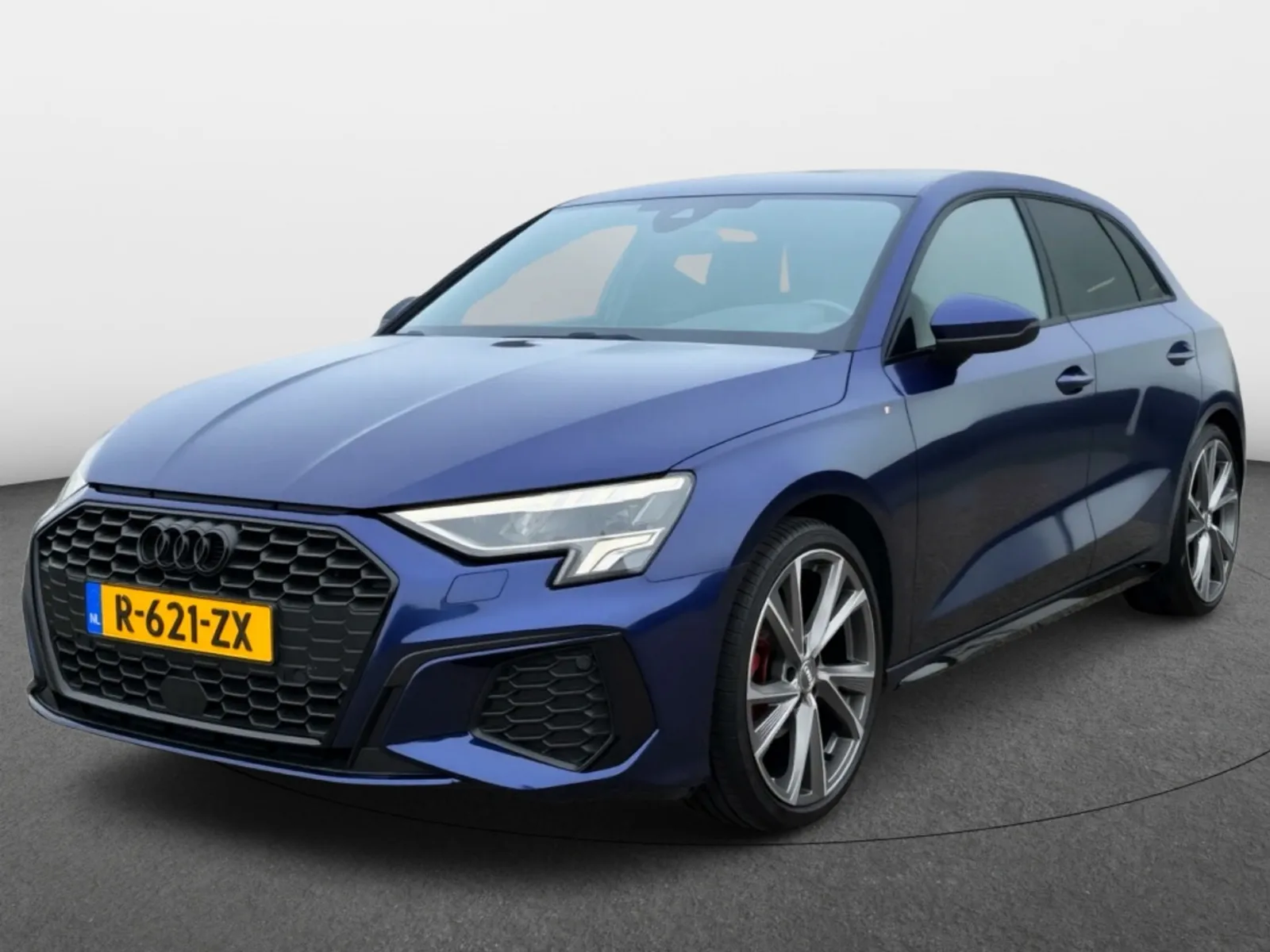 Audi A3 (2023) — foto 1