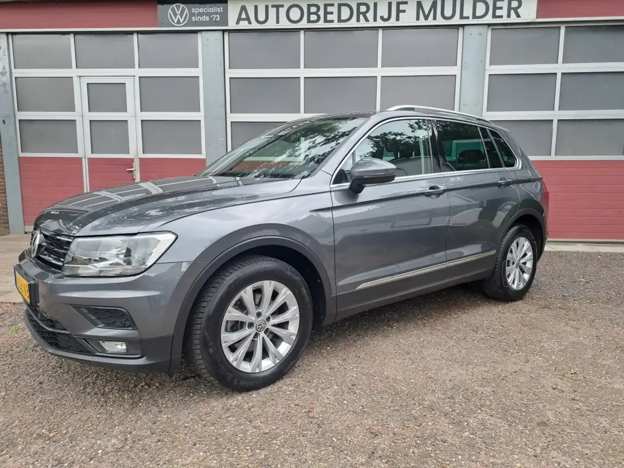 Volkswagen Tiguan (2020) — foto 1