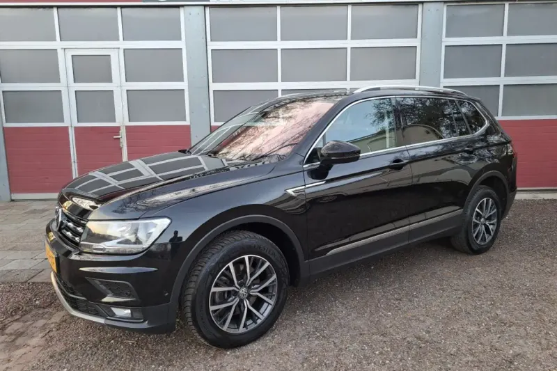 Volkswagen Tiguan (2021)