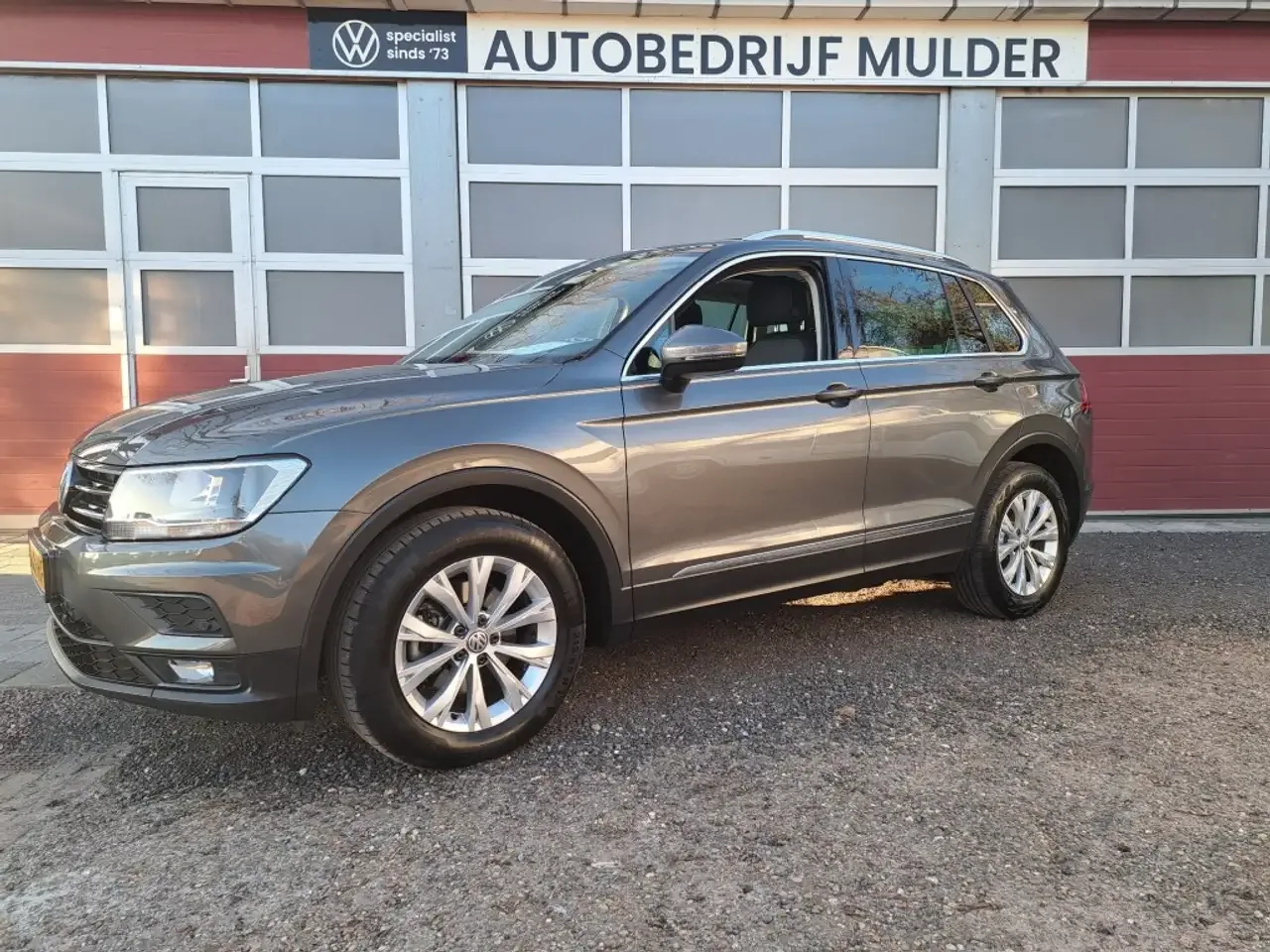 Volkswagen Tiguan (2020) — foto 1