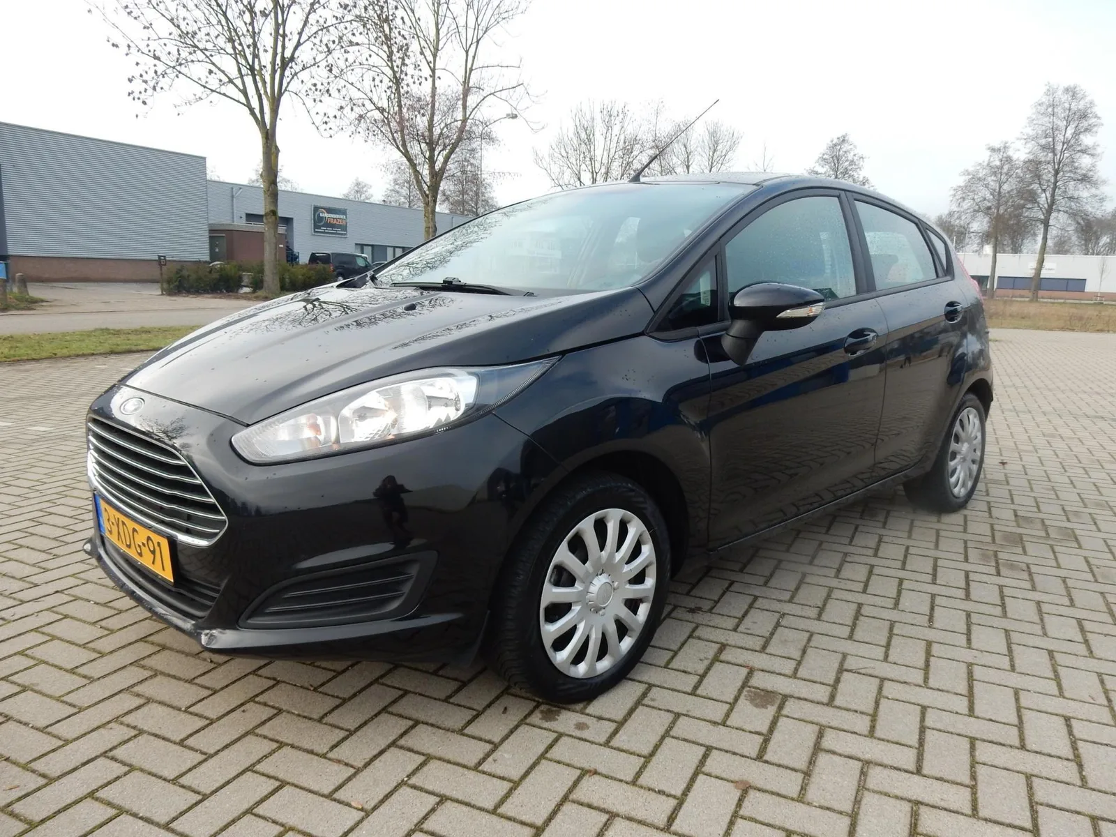 Ford Fiesta (2014) — foto 1