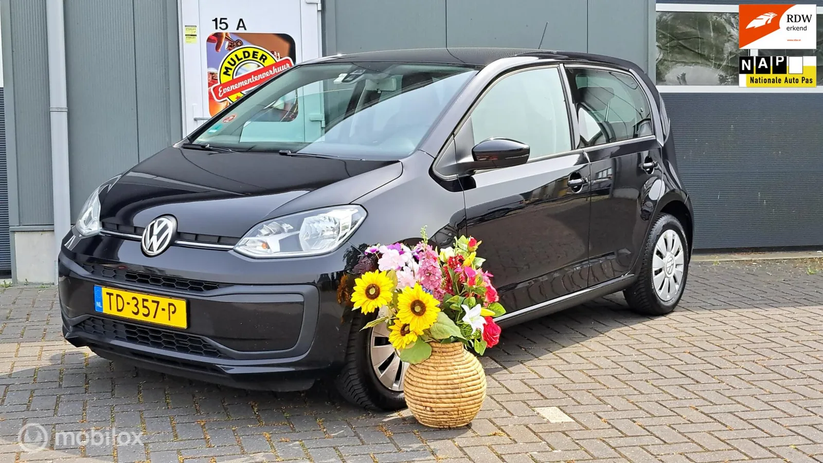 Volkswagen Up! (2018) — foto 1