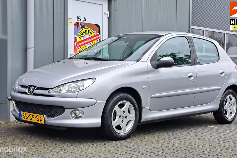 Peugeot 206 (2006)