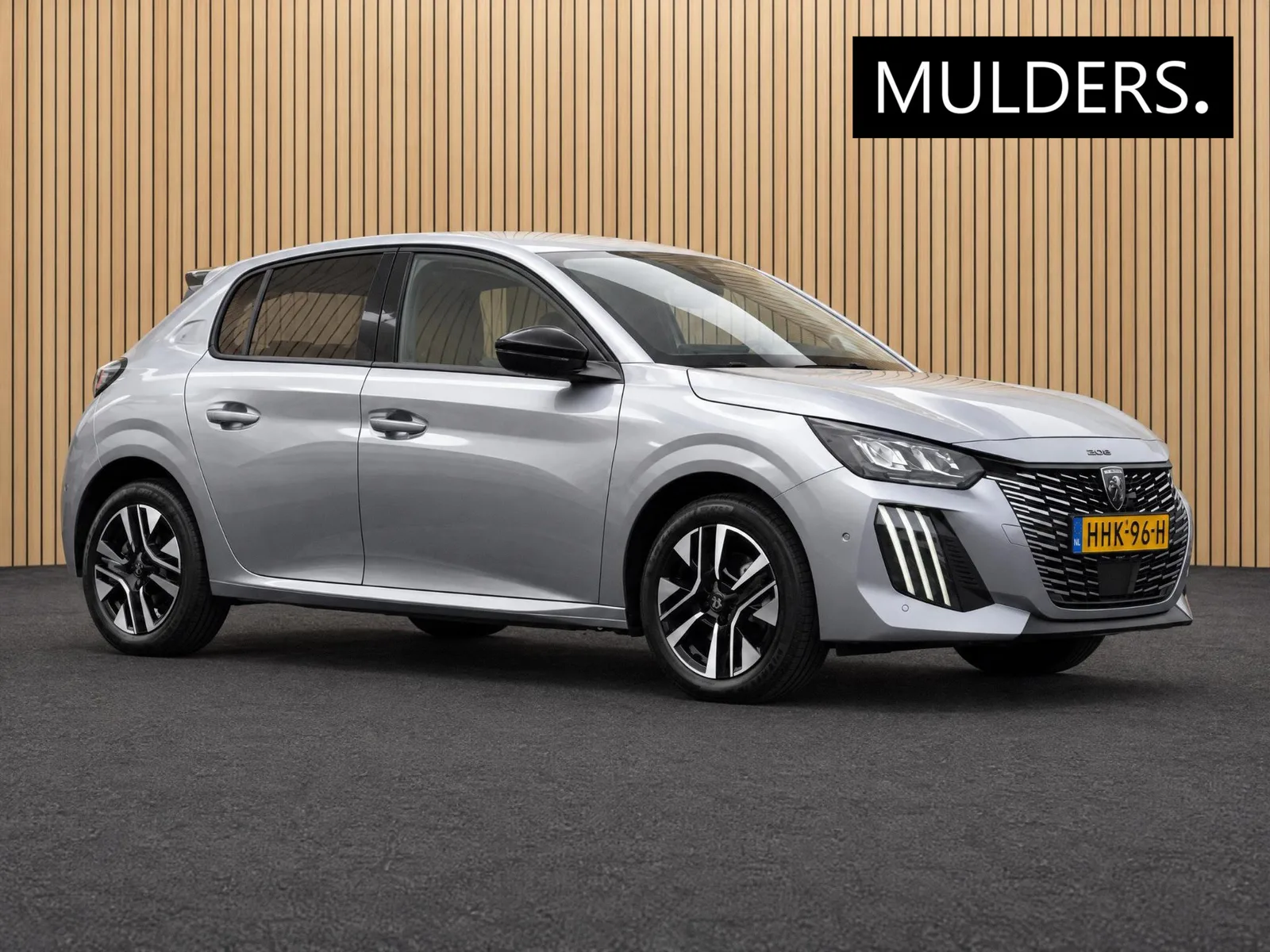 Peugeot 208 (2025) — foto 1