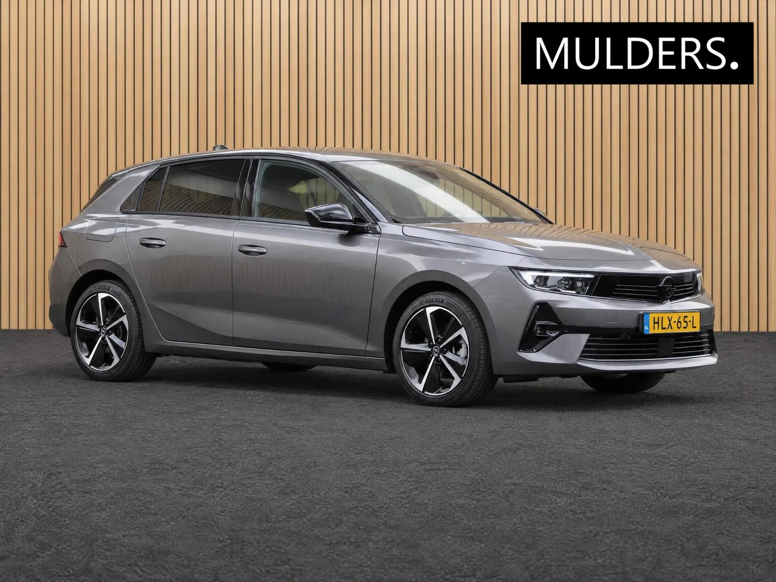 Opel Astra (2025) — foto 1