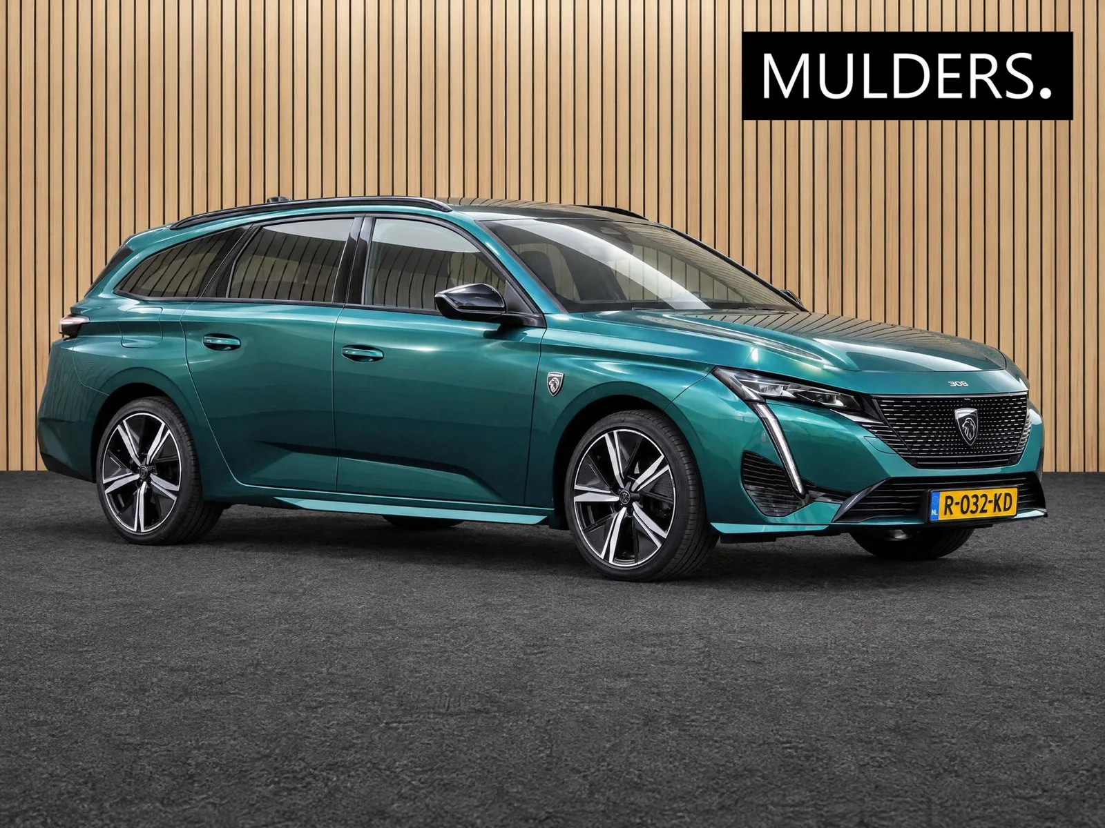 Peugeot 308 (2022) — foto 1