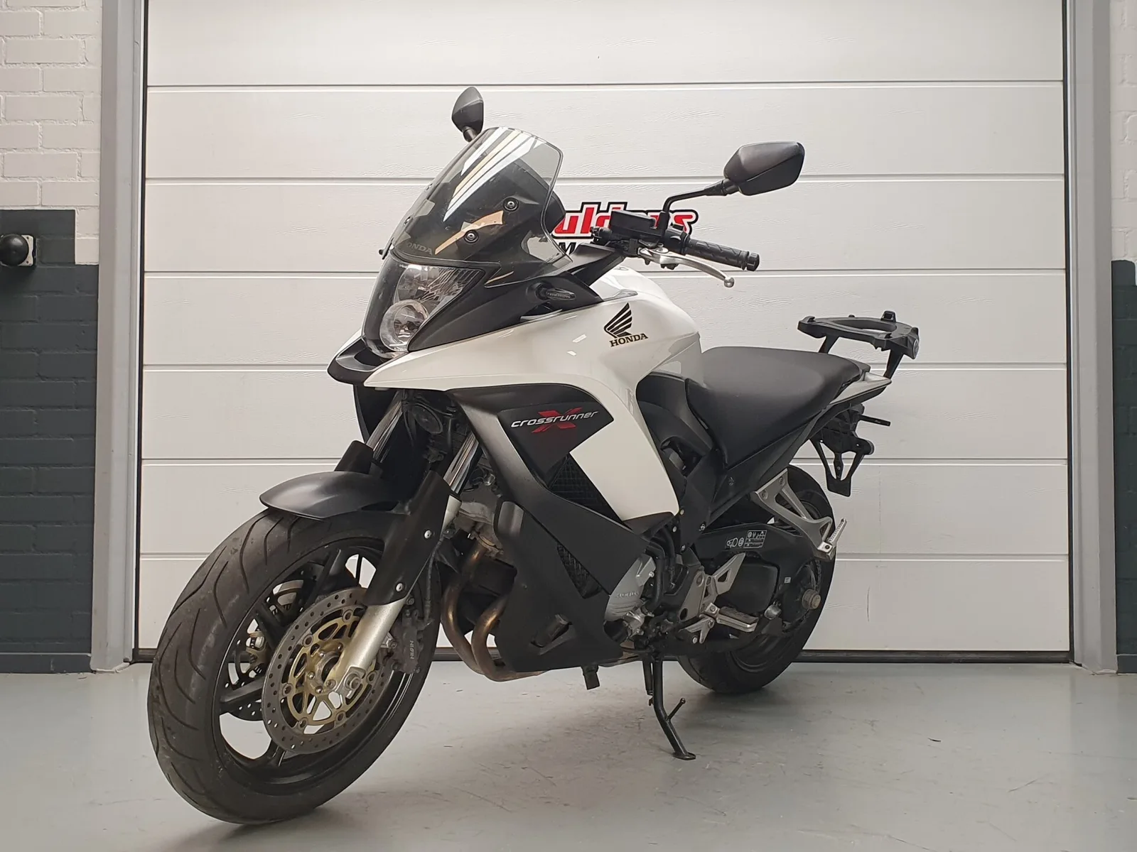 Honda VFR800 (2014) — foto 1